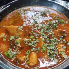 A picture of Gatte ki sabzi.
