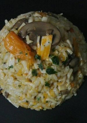 Foto di Risotto funghi,zucca e surimi