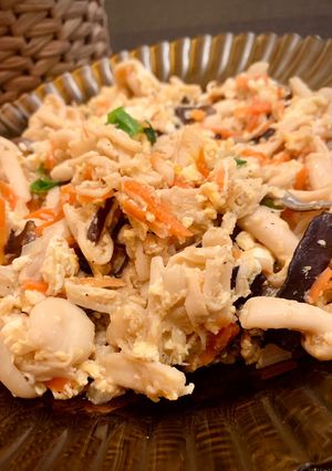 白精靈菇炒蛋( 含五辛蛋 ) 的食譜成品照片