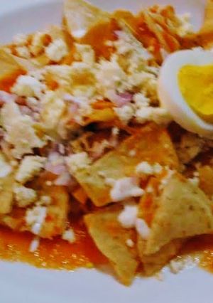 Una foto de Salsa para chilaquiles rojos