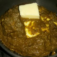 A picture of Palak paneer.
