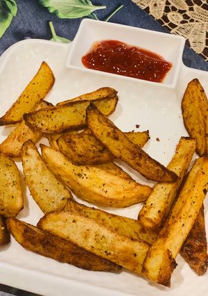 A picture of Potato Wedges.