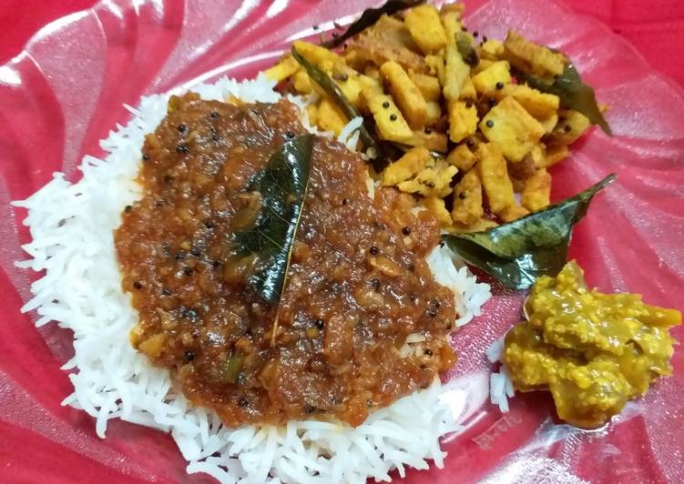 Healthy Recipe of Kerala Style Spicy &amp; Tangy Inji Curry