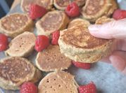 Une photo de pancake flocons d’avoine