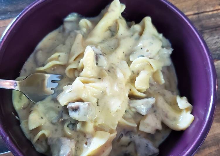 Step-by-Step Guide to Make Cheesy Beef Stroganoff