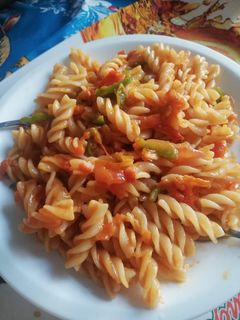 रेड पास्ता (Red pasta recipe in hindi) रेसिपी मुख्य फोटो
