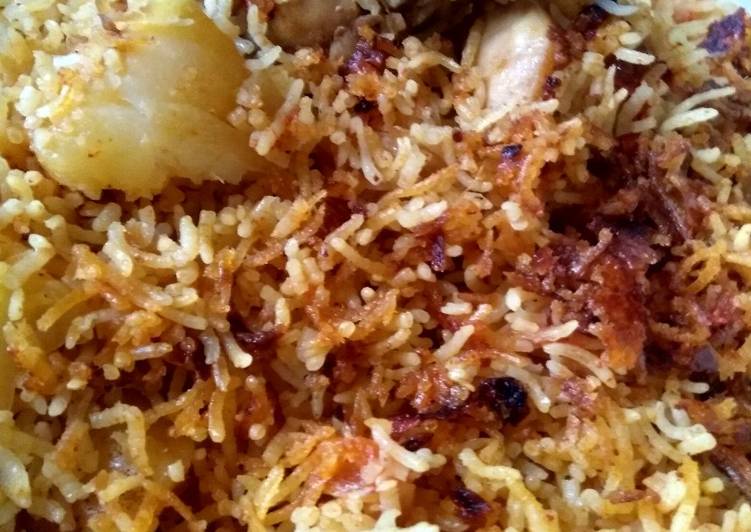 Chicken tawa biryani