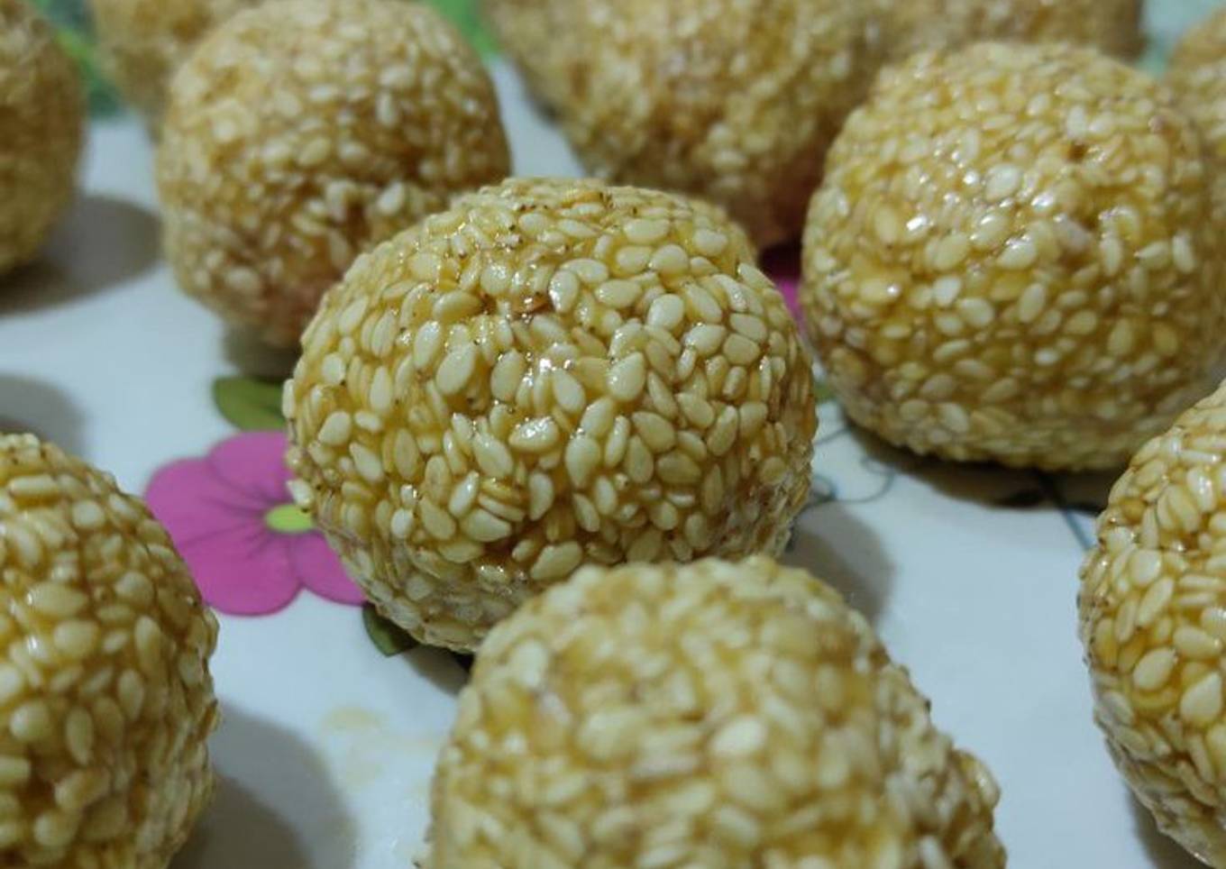 Til ke ladoo