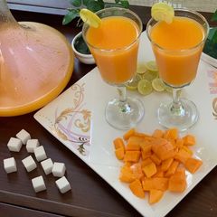 A picture of Refreshing Mango squash🥭🍹.