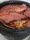 Arroz de feijão com pernil fumado