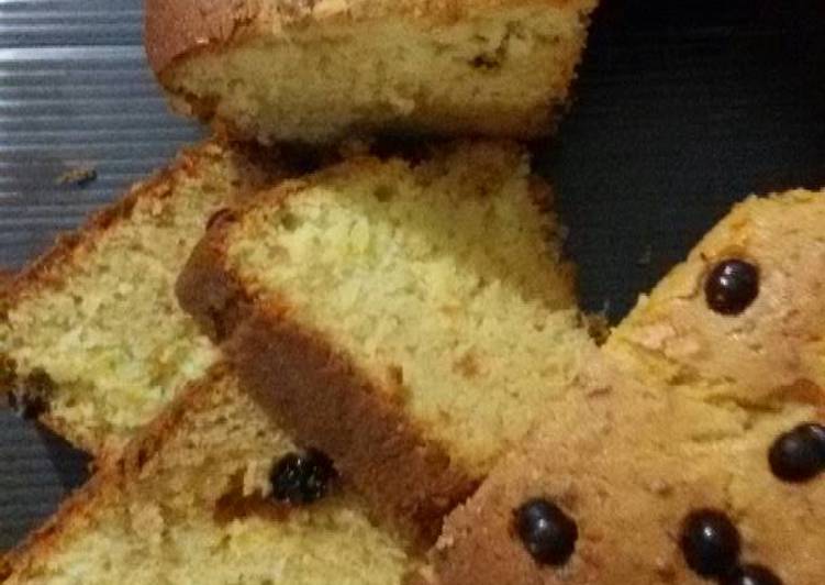 Bolu Tape Keju kismis with choco chip