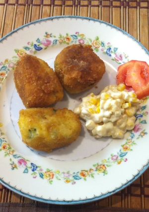 Una foto de Croquetas de papa con queso