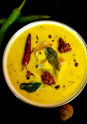 A picture of Taro root mor kuzhambu.