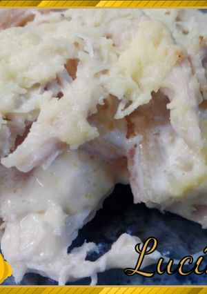 Una foto de Pastel de papa y pollo gratinado
