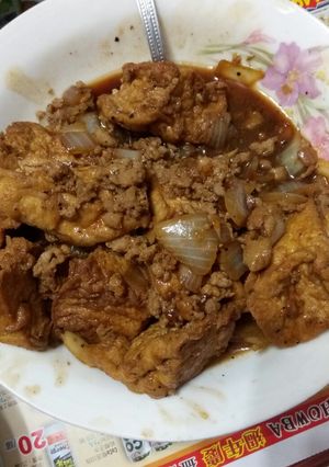 油豆腐洋蔥豬 的食譜成品照片
