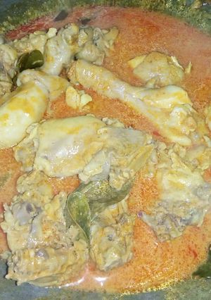 Foto resep Gulai Ayam (Ayam Gule Lomak)