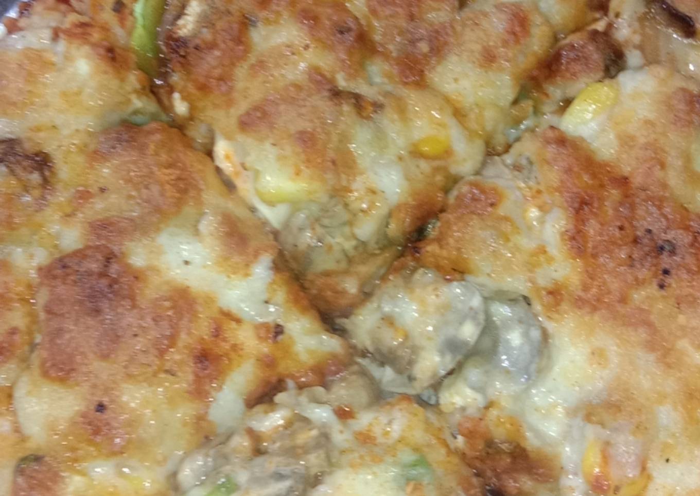 Mushroom peri peri pizza