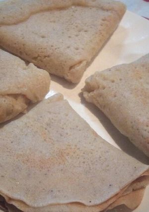 A picture of Simple cardamom crepes.