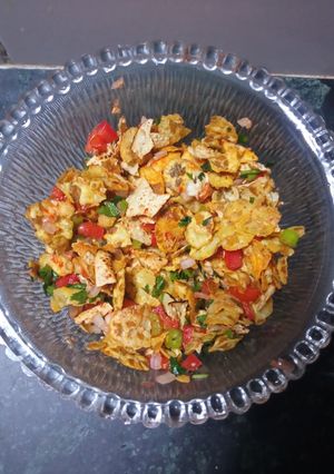 A picture of Papad chaat.