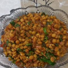 A picture of Spicy chana dal.