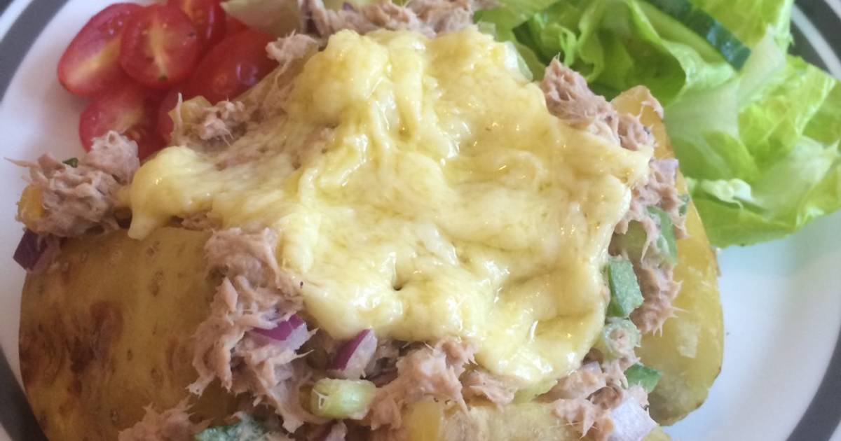 สูตร Tuna melt jacket potato มันฝรั่งอบ โดย Nhung Nhing Cookpad