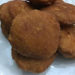 A picture of Akara balls.