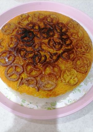 عکسی از دستور ته دیگ با چوب شور