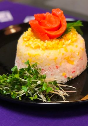 A picture of Japanese Sushi Cake.