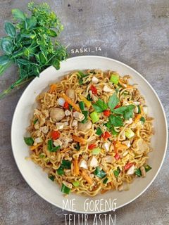 Foto resep Mie Goreng Telur Asin