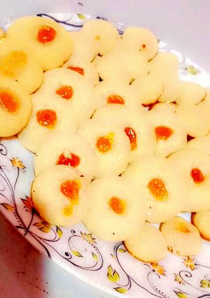 A picture of Butter cookies(one bite).