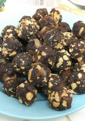 Foto resep solusi kue gagal bola bola cake coklat kacang/keju melted
