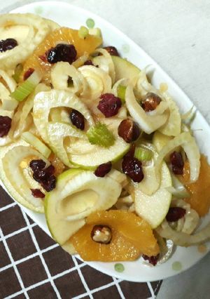 Hình của món Salad củ hồi.