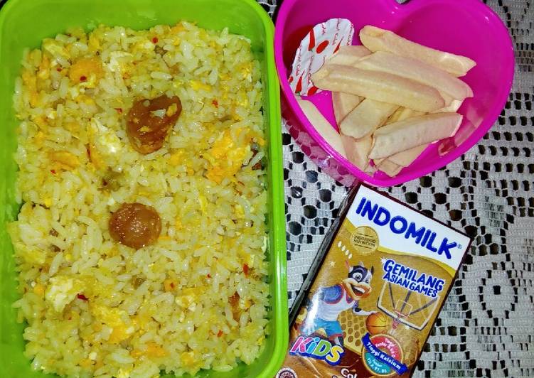 Nasi orak arik (bekal anak)