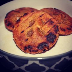 A picture of Besan na dhokla.