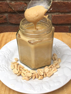 Una foto de MANTEQUILLA DE MANÍ 🥜