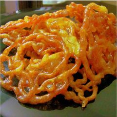 A picture of Instant jalebi.