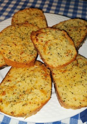 Air Fryer - Fokhagymás pirítós (Garlic Bread) recept fotója