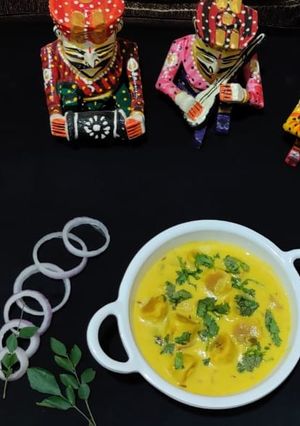 A picture of Gatte ki sabji.