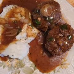 A picture of Cowboy hamburger steaks.