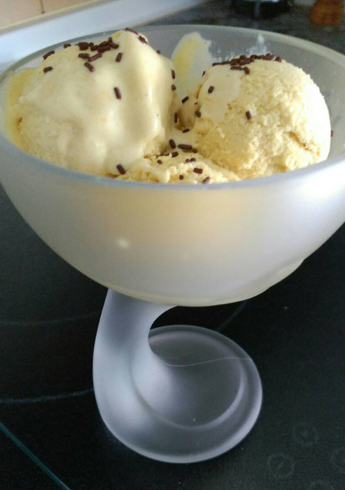 Una foto de Helado de plátano Thermomix