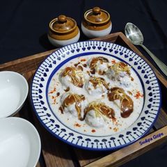A picture of Dahi Vada.