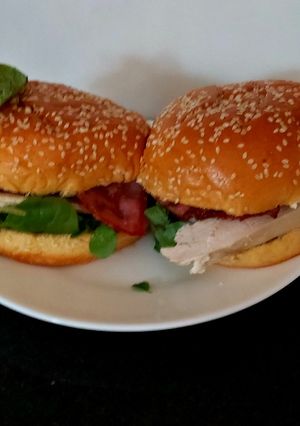 A picture of My Chicken & Bacon Sandwich 😍#Lunch #2Flavours.