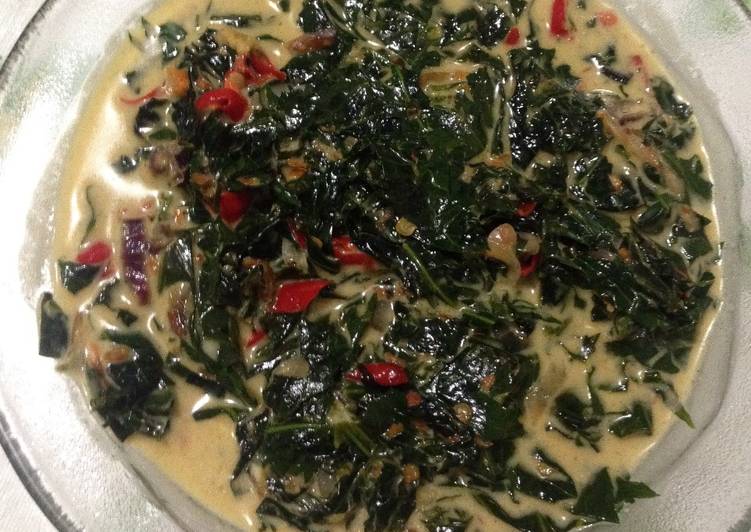 Resep Daun singkong kuah roa, Bikin Ngiler