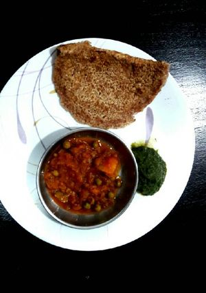 A picture of Oats  Dosa.