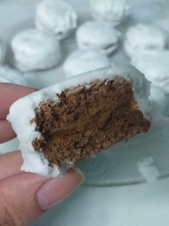 Una foto de Alfajores glaseados