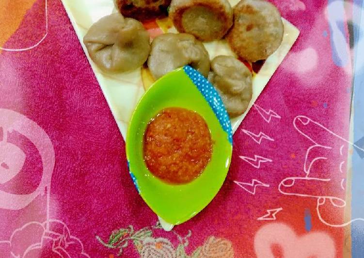 Simple Way to Prepare Aata mommos with garlic chutney