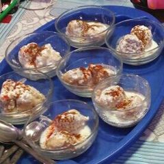 Dahi vade A picture of Dahi vade.