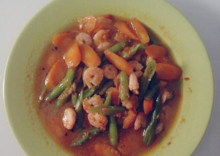 Tumis udang saos tiram pedas
