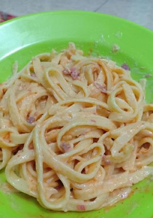 Foto resep Fettuccine Carbonara Saus Pedas