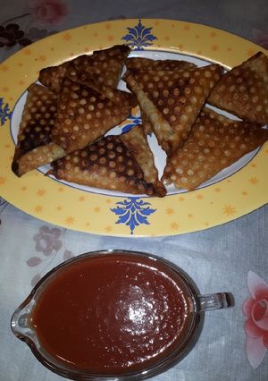 عکسی از دستور سمبوسه با سس مخصوص من
